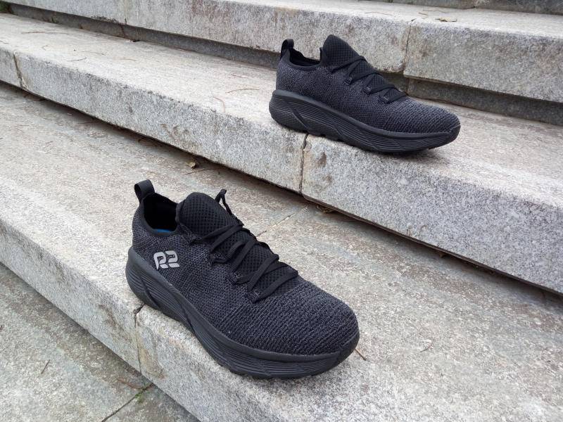 r2realrun跑步鞋测评,r2realrun云跑鞋减震跑步鞋