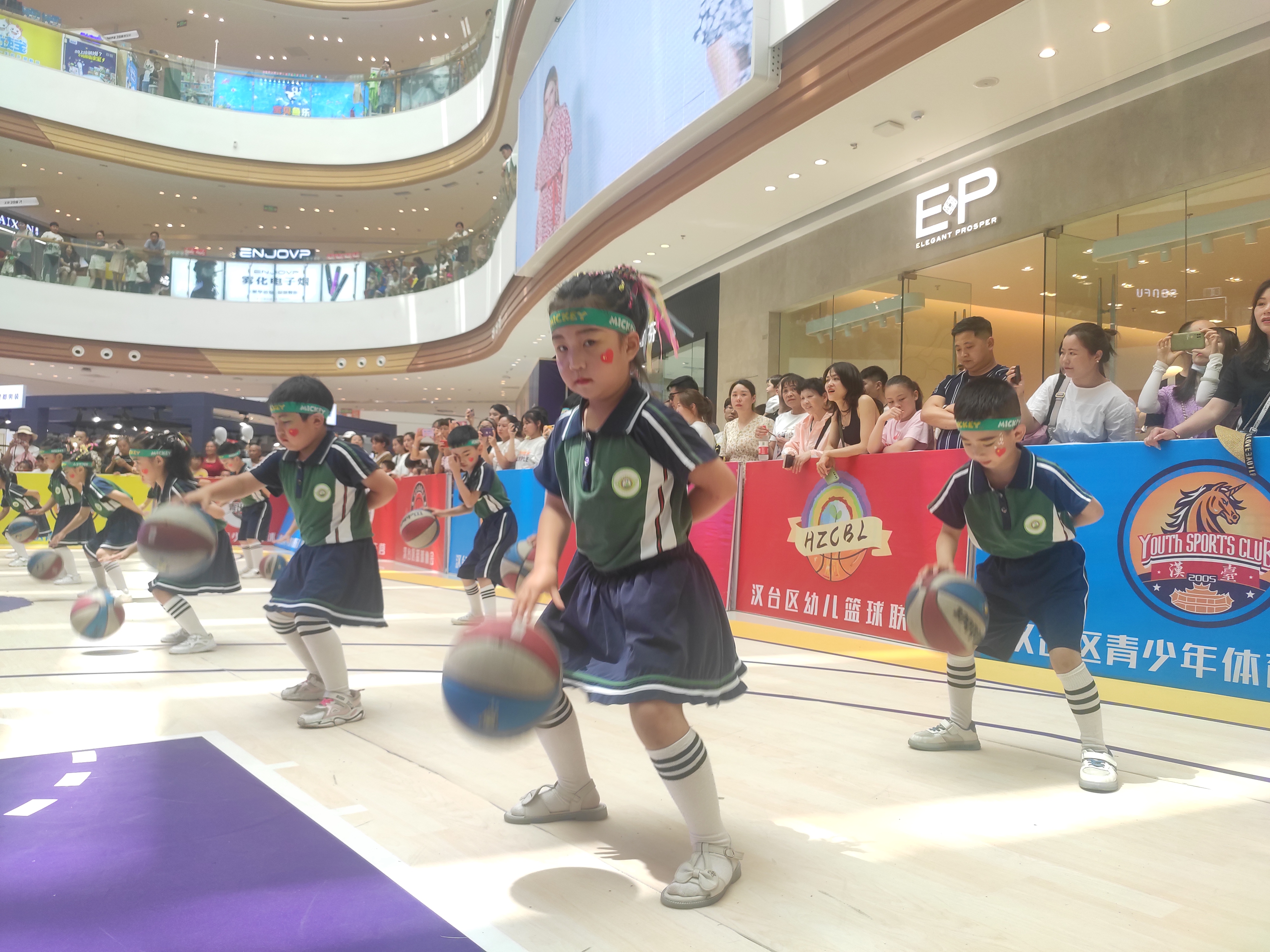 汉中幼儿园篮球操表演完整版,汉台区第四届幼儿篮球操