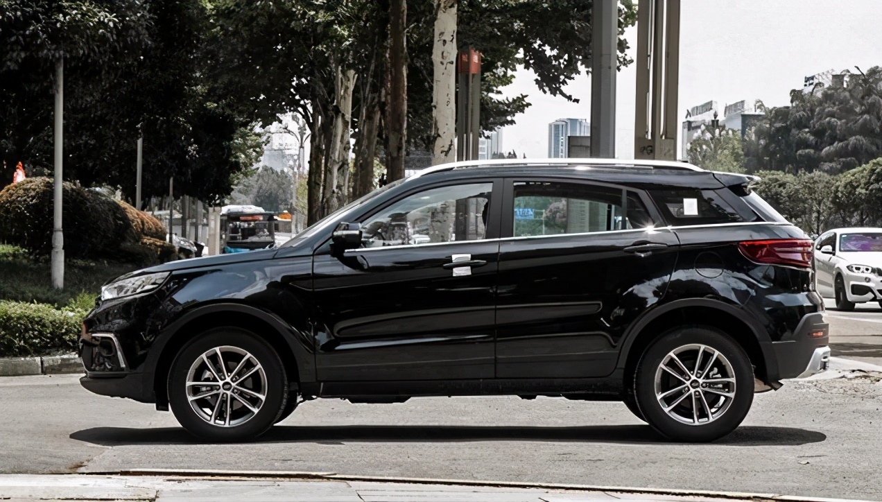 领界车性能及油耗,领界车重