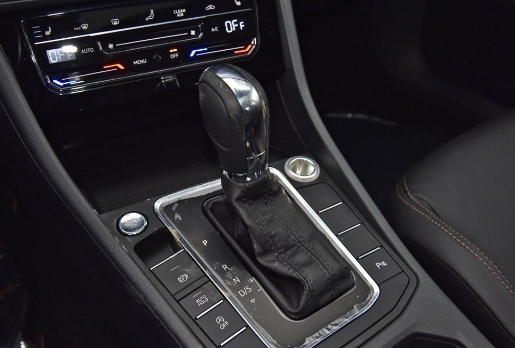 大众朗逸最懂国人的大众车,一汽大众宝来懂车帝汽车报价大全