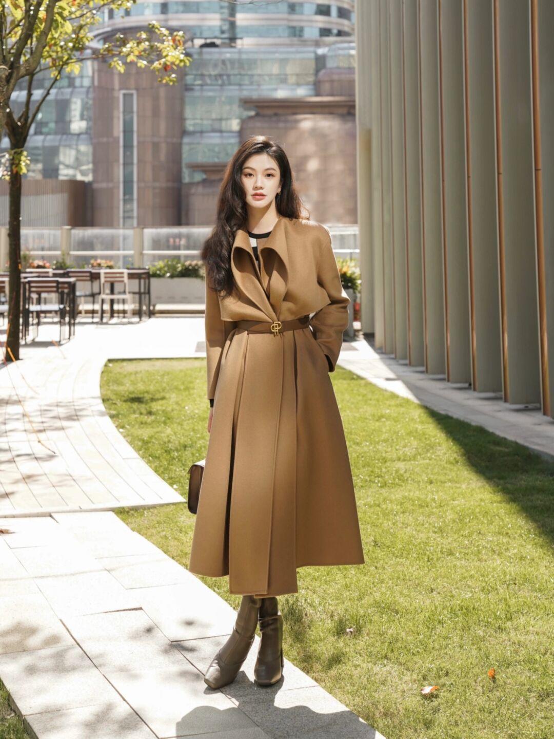 驼色羊绒大衣最佳颜色,驼色大衣推荐什么年纪