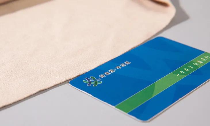 劳斯莱斯保暖上衣,劳斯莱斯羽绒服