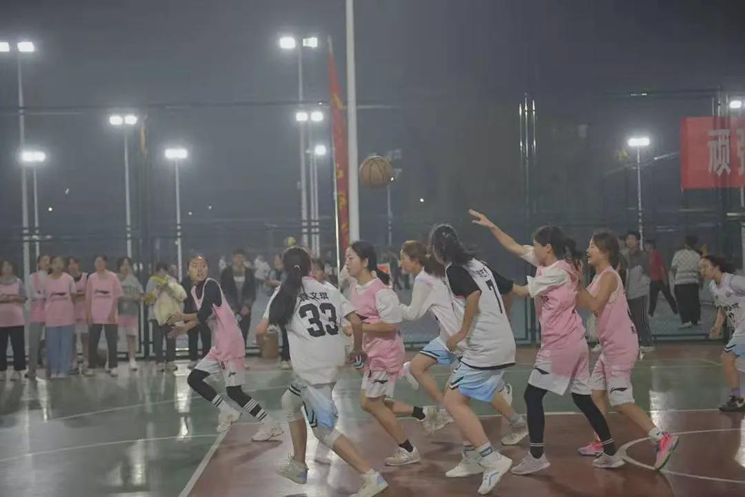 信阳学院破不破,信阳学院鼎盛