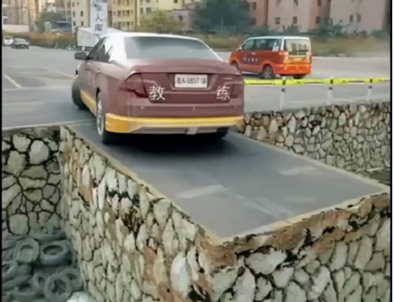 中国最牛的驾照考场,中国最牛的驾校