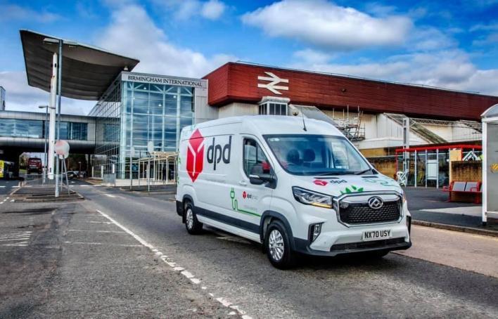 上汽大通maxus用车成本,上汽大通maxus是汽油车吗