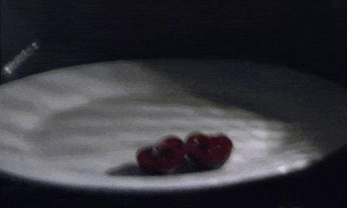 千万别微波加热这4类食物，不是危险就是不健康