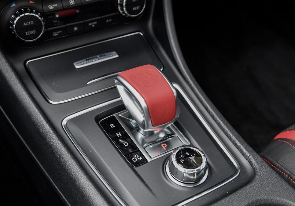 提速最快安全最高的两厢车,这款车7秒破百配四驱要火爆了