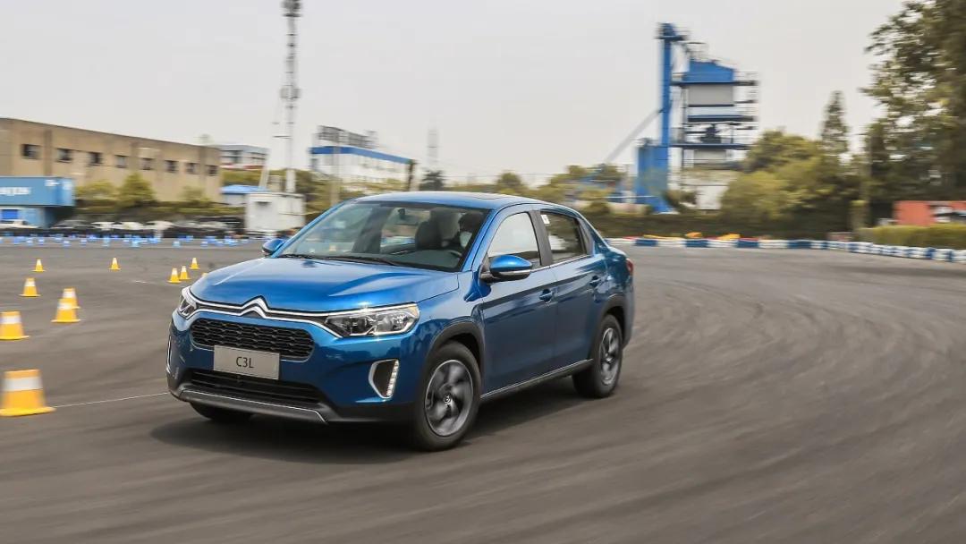 雪铁龙c3l实测视频,雪铁龙C3L的优缺点