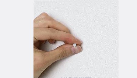 老房子墙面发霉发黑怎么处理,卫生间隔壁墙面受潮脱皮如何处理