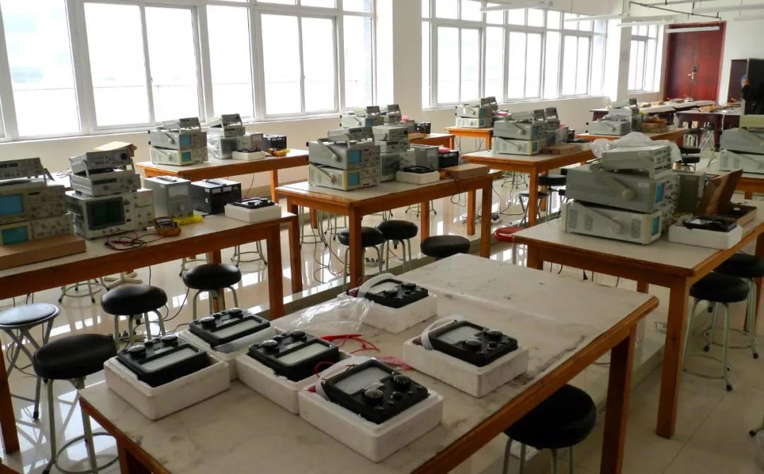 单招学校推荐四川成都,成都凭实力进入新一线城市之首吗