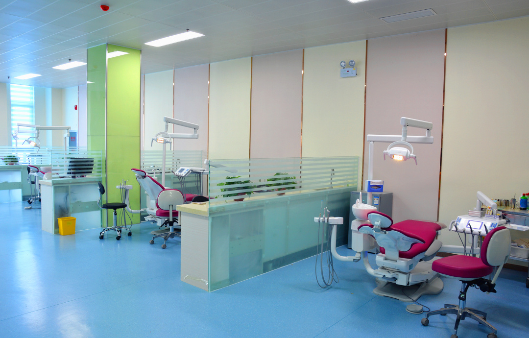 患者的需求，是我们的指南——记*安泰**市口腔医院高新区门诊