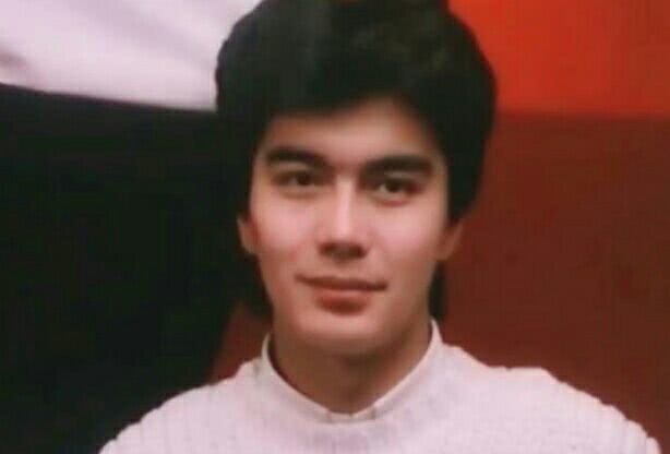 娱乐圈亲兄弟的明星,娱乐圈查不到家庭背景的明星