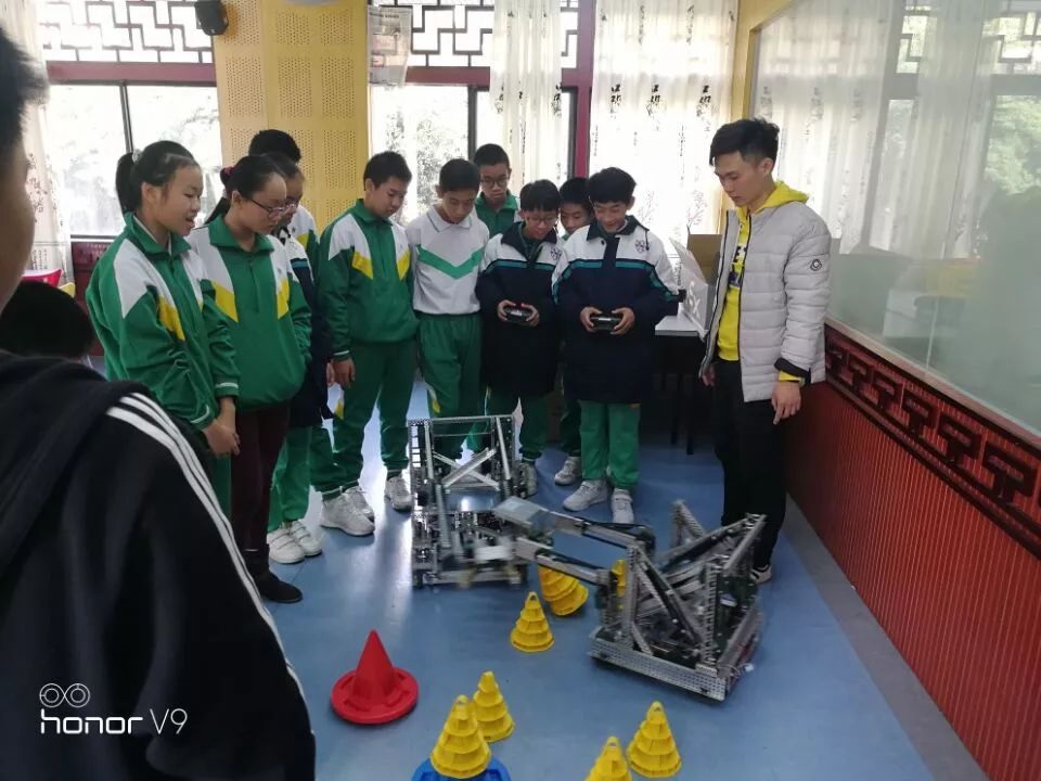 高考735分能读什么学校,735分考生选专业