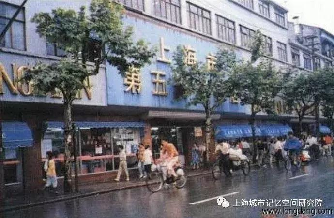上海十大百货商店地址,上海的电话号码的开头是多少