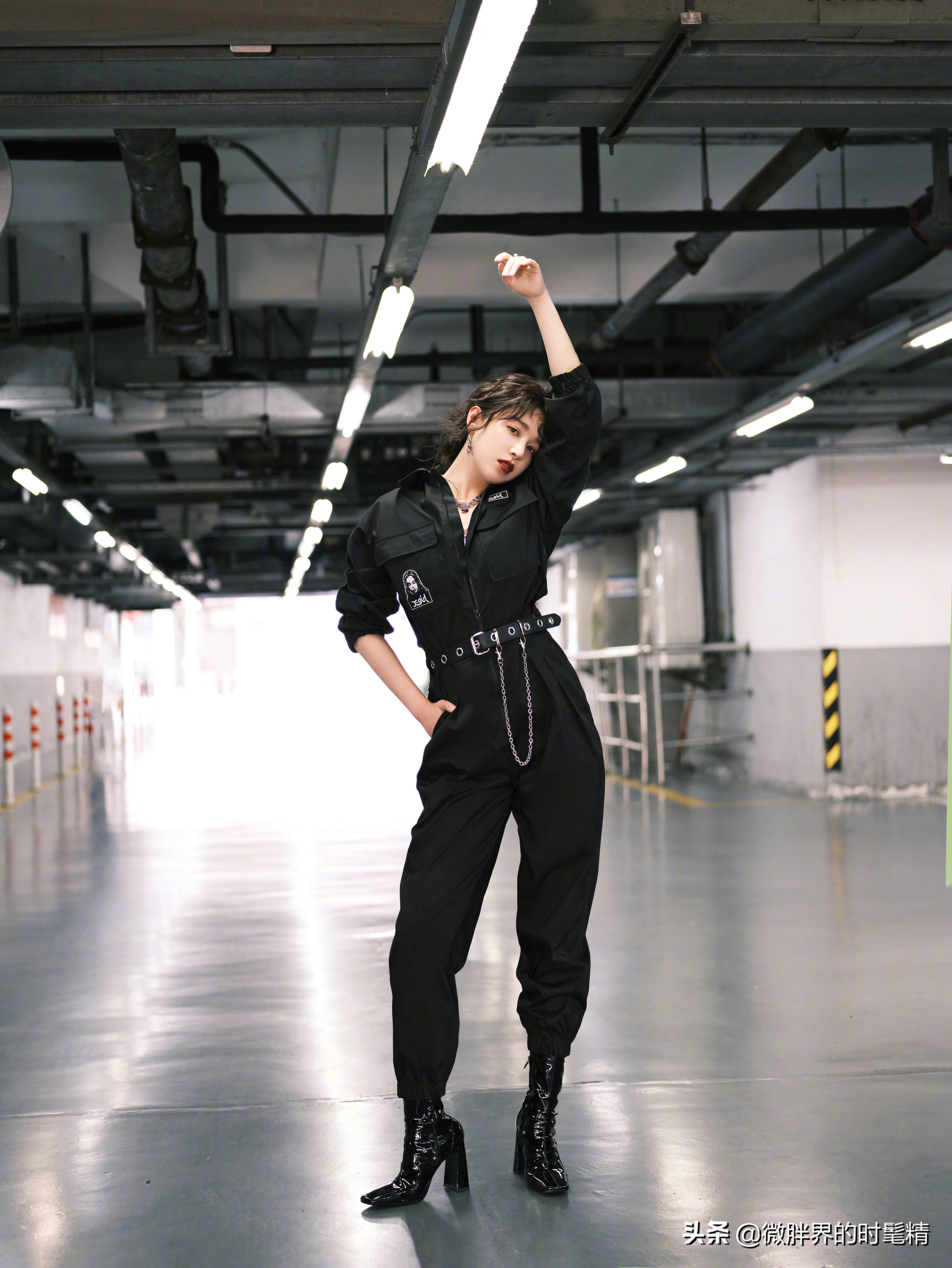 以前看不上的鞋,今年流行什么样的方跟鞋