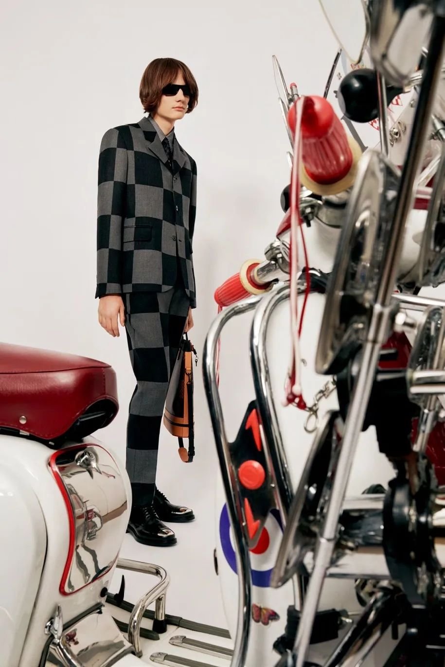 红秀拍摄时尚照片,红秀视频怎么样