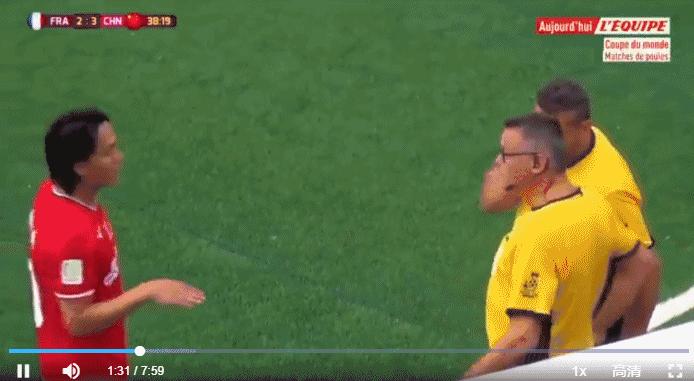 不要刻意展现国旗什么意思,不要轻易亮出国旗