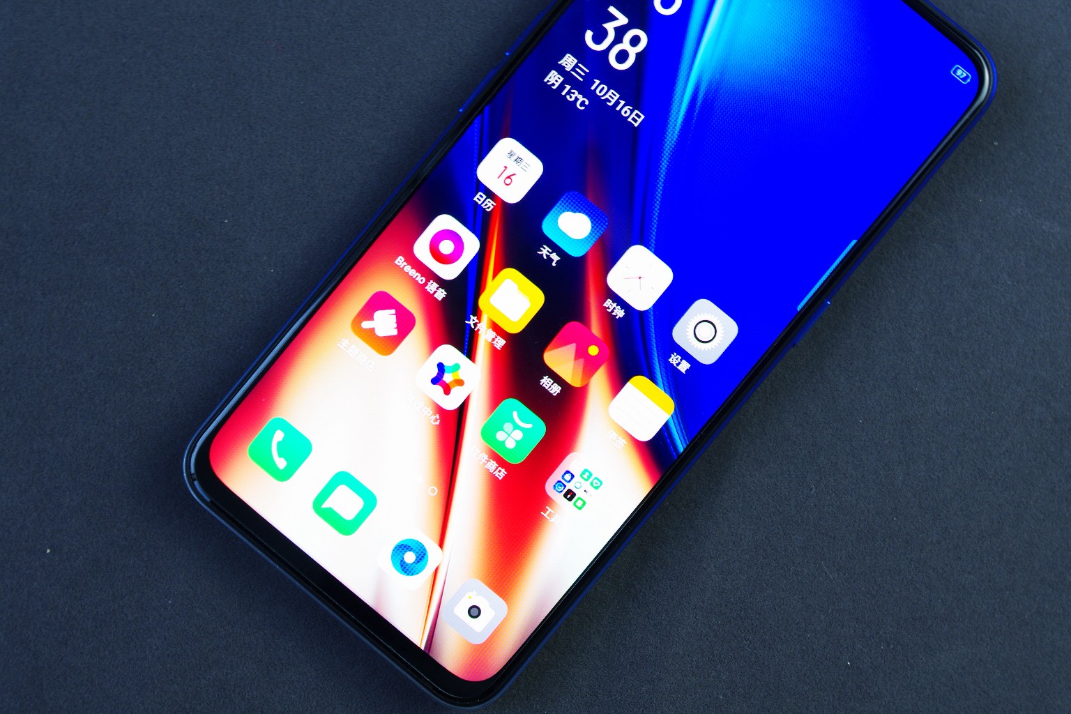 oppok5玩新版和平精英评测视频,oppok5测评拍照