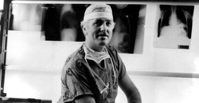 80年代移植狒狒心脏的婴儿,第一个移植狒狒心脏的美国女孩