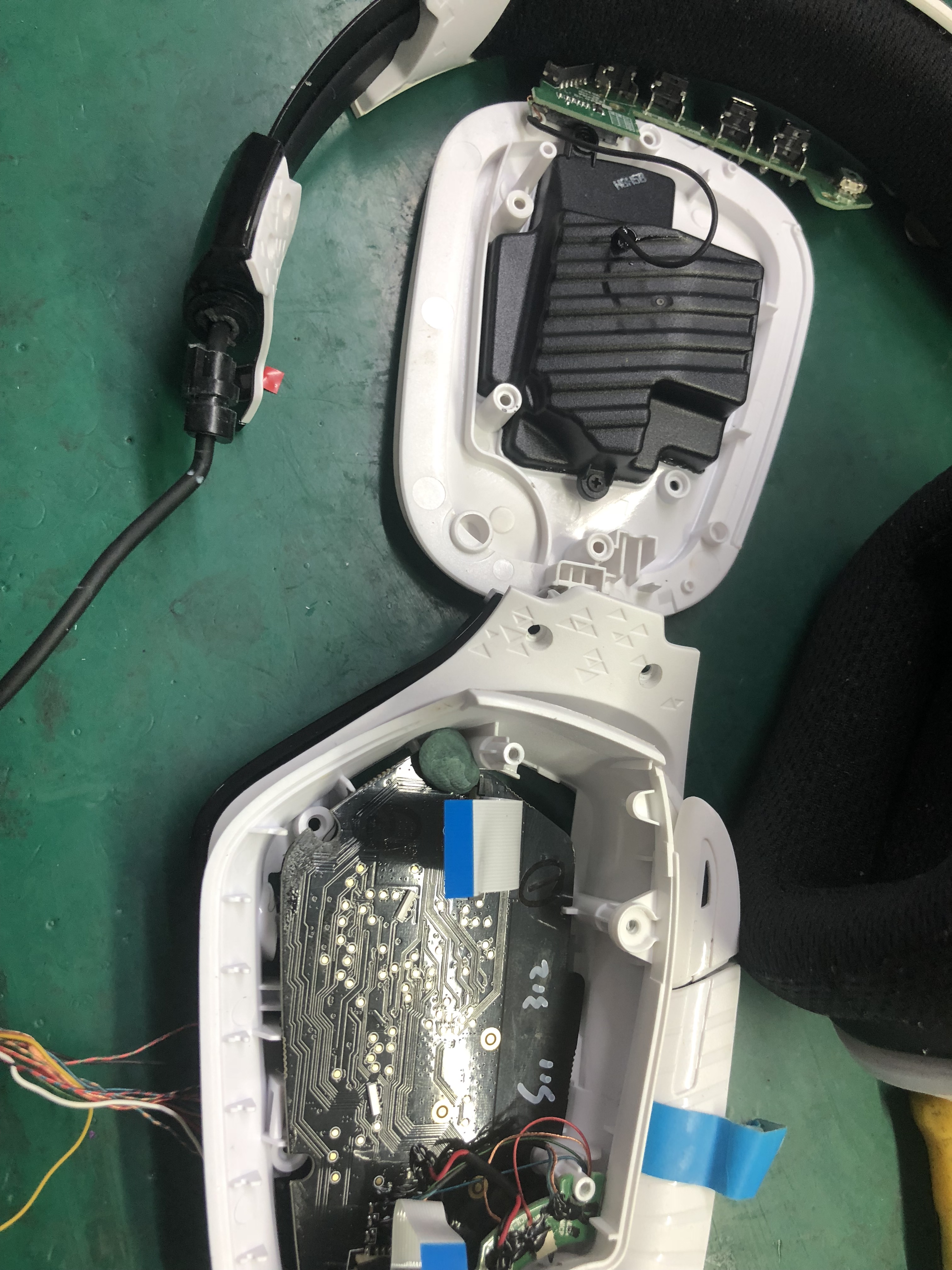 罗技无线耳机g933s能不能和gpro通用,罗技耳机g933s支架