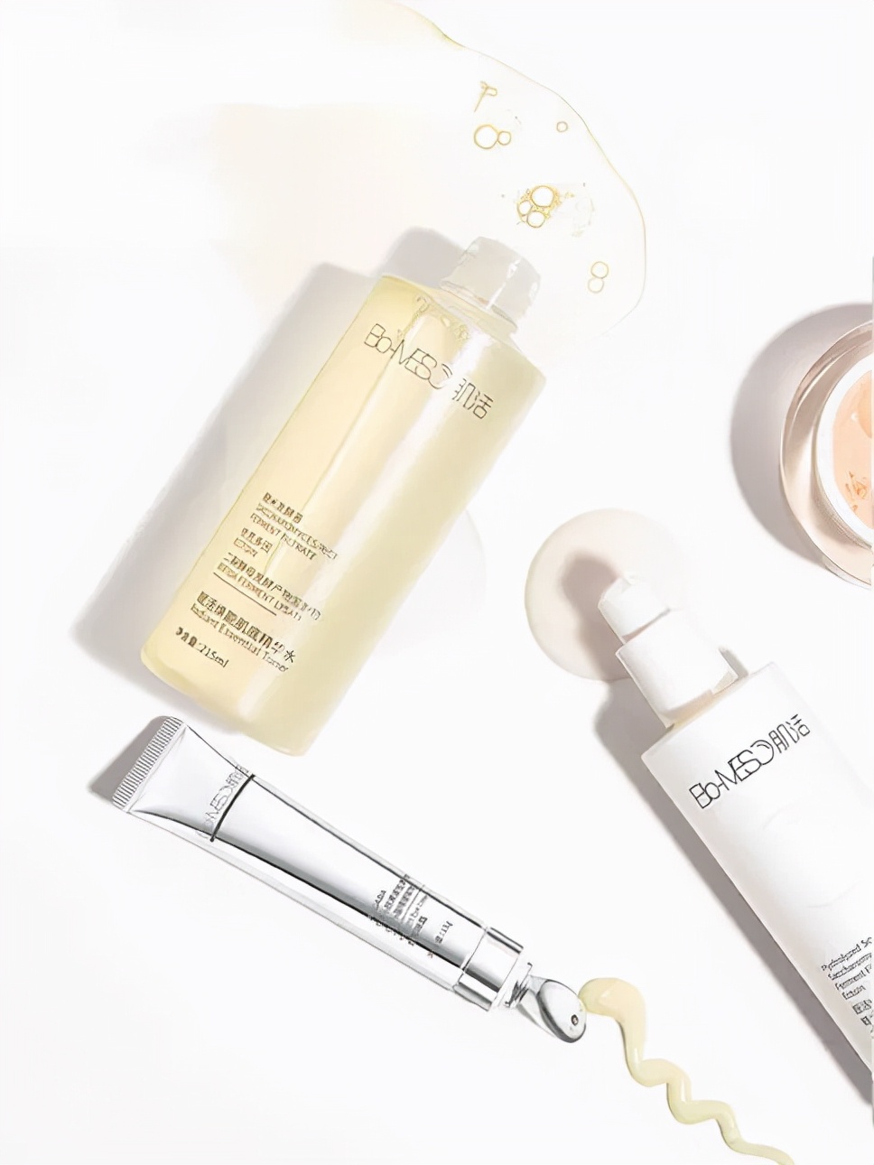 秋冬好用的水乳排行榜前十强,适合秋冬干皮的水乳套装善草纪