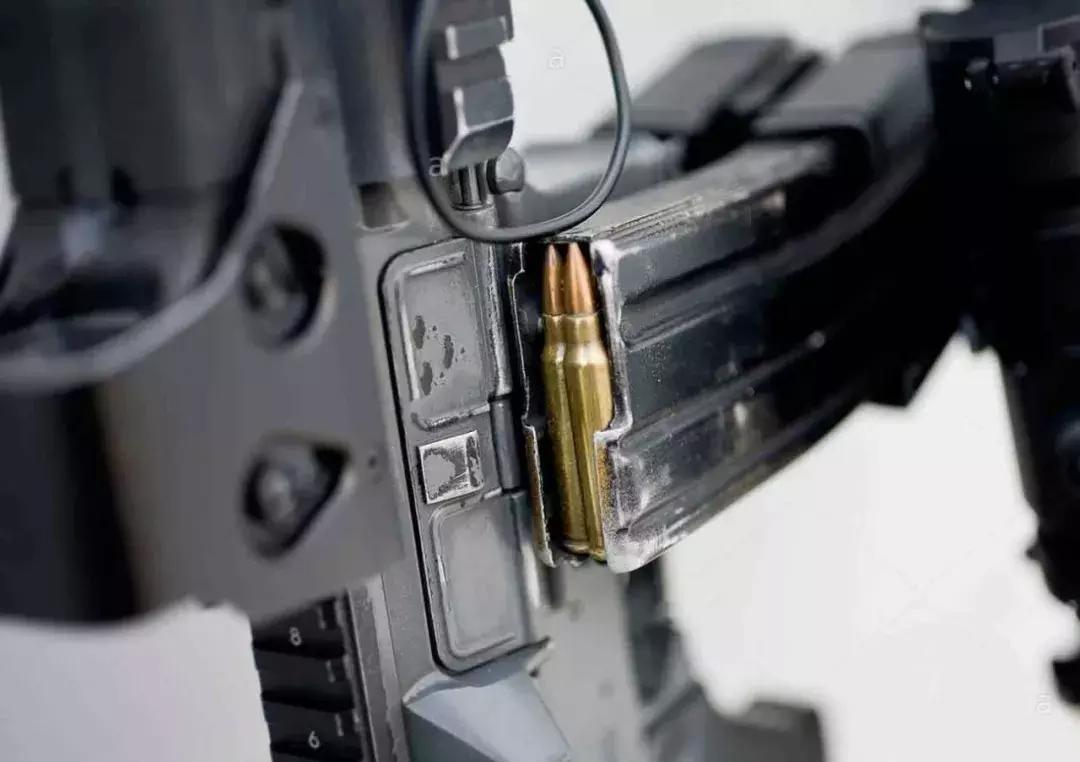 美军xm8突击步枪,现实中的xm8突击步枪