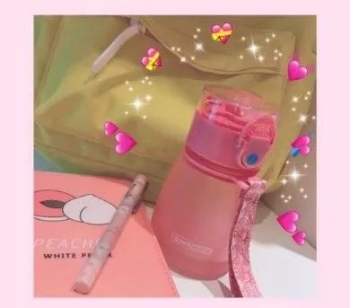 涂口红不沾杯不掉色方法,涂口红的正确方法初学者不沾杯