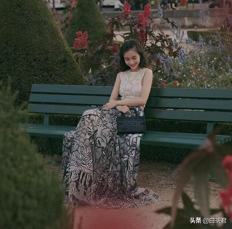 倪妮gucci米兰时装周,倪妮gucci白色连衣裙