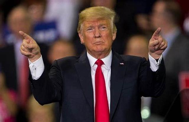 美国高中啦啦队队长被霸凌,美国高中生力挺中国