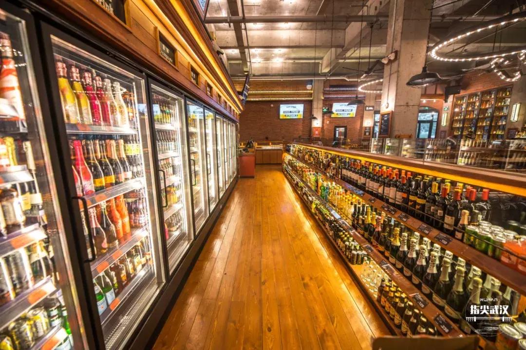 冬天不喝酒就像青春喂了狗，武汉冬日酒吧指南是时候安排了