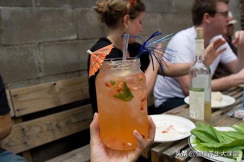 妇科病最怕这三种食物,女性内裤有三大禁忌