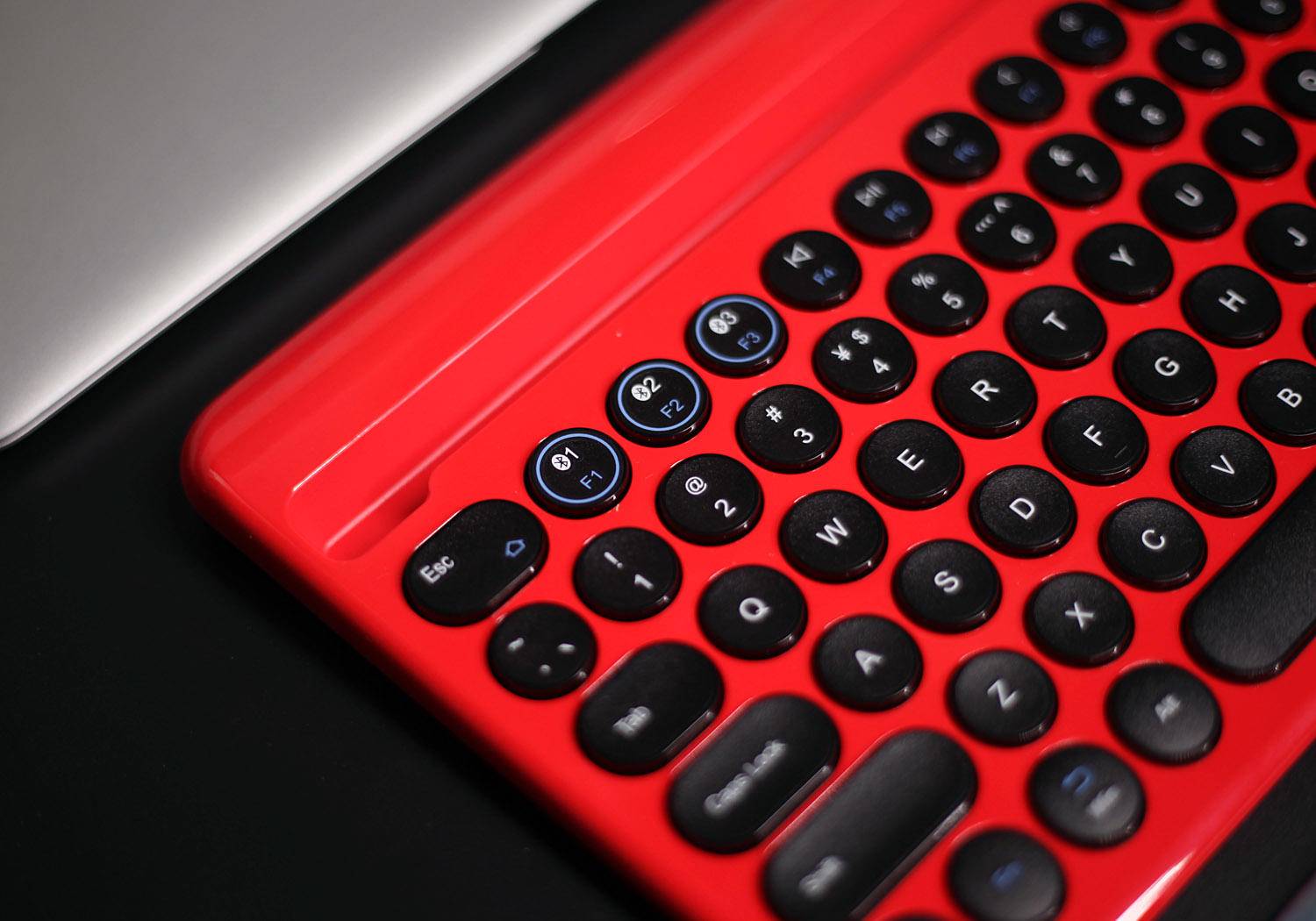 bow航世键盘质量怎么样,bow航世蓝牙折叠键盘最新款