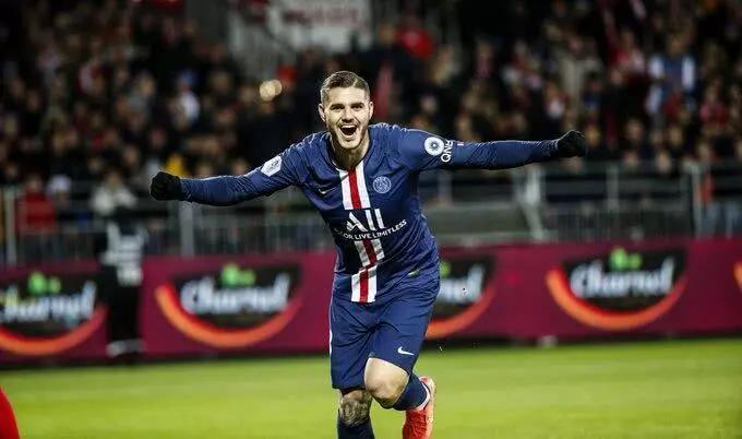 足坛现役十大中锋妖人,足坛十大中锋约维奇