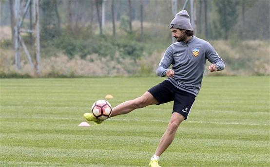 近年来混不下去的明星,本赛季中超退步最大的四位球星