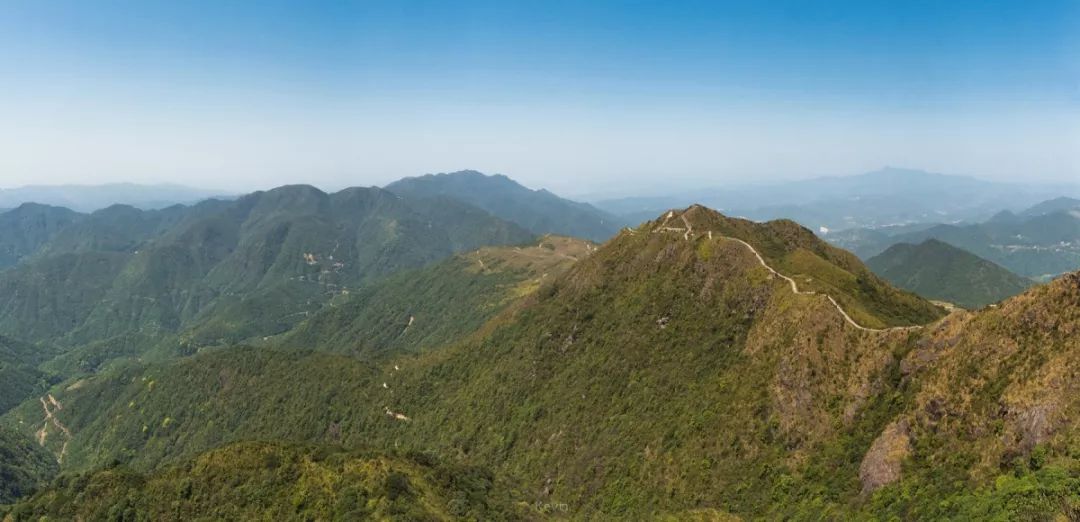 梅州最好的山风景,梅州旅游景点最高峰在哪里