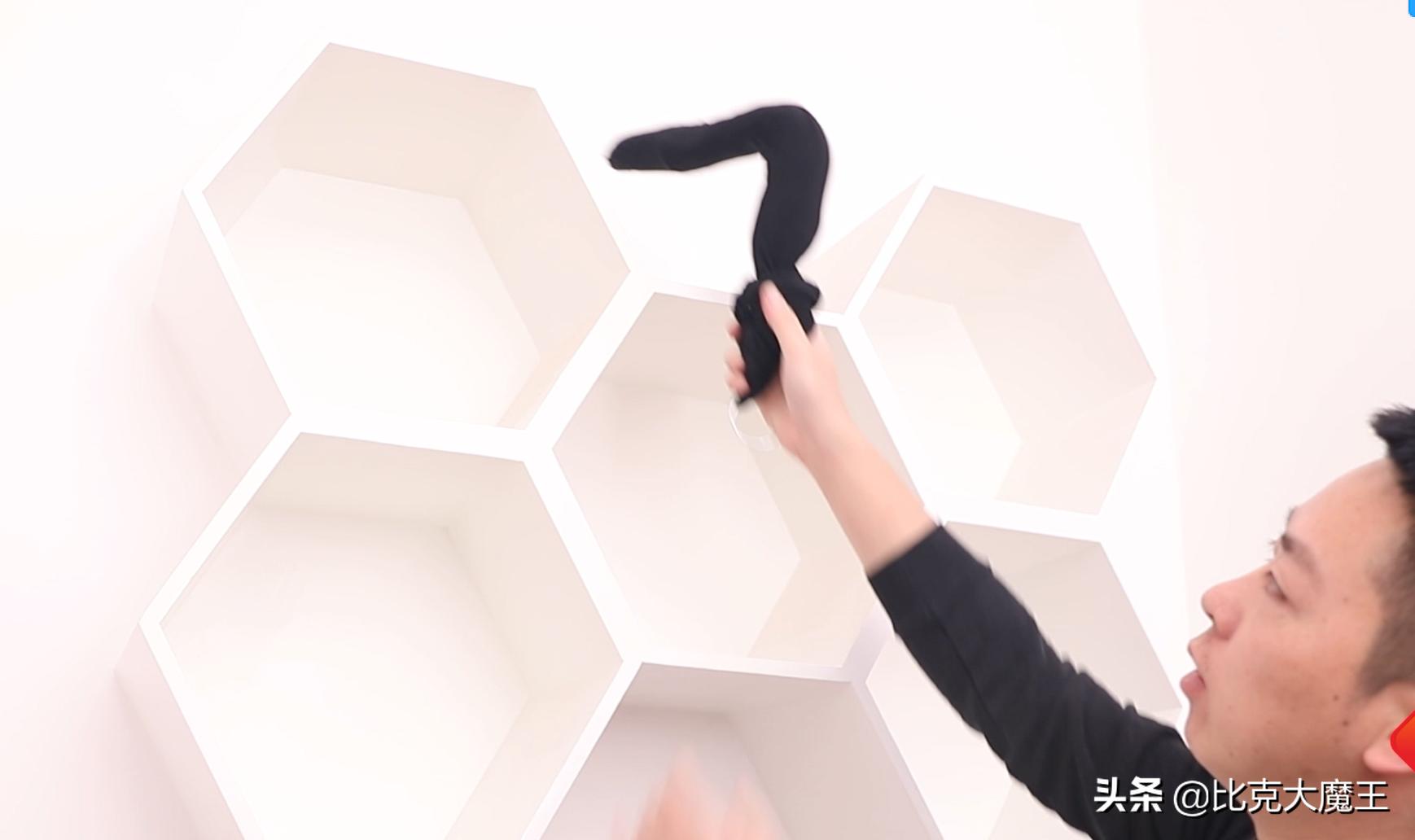 旧袜子扔了,破旧的袜子别扔了