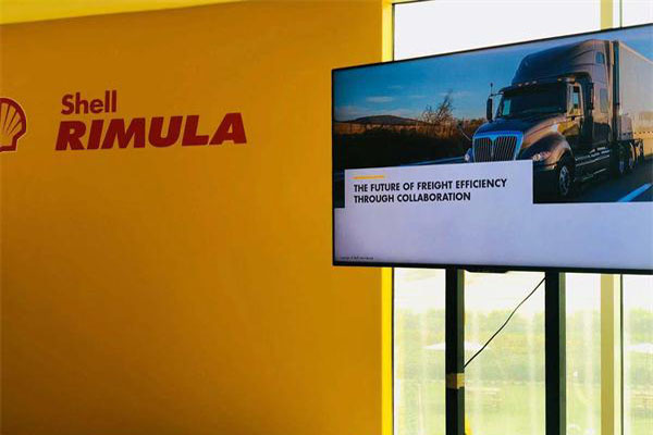 探秘壳牌上海实验室,壳牌劲霸卡车司机