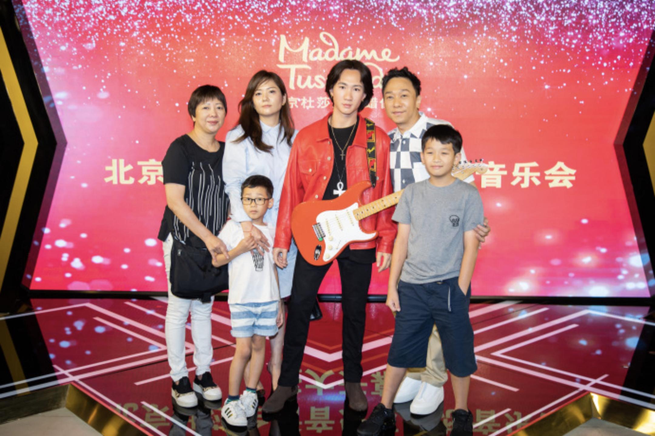 黄家驹海阔天空完整版mv光辉岁月,致敬黄家驹逝世25周年