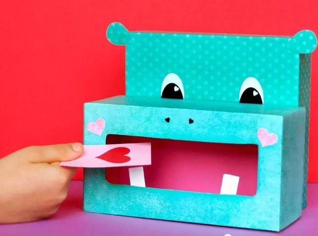 励志自制手工玩具,幼儿纸箱变废为宝玩具制作