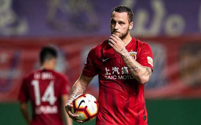 上港阿瑙托维奇使用方法,上港战术分析教学