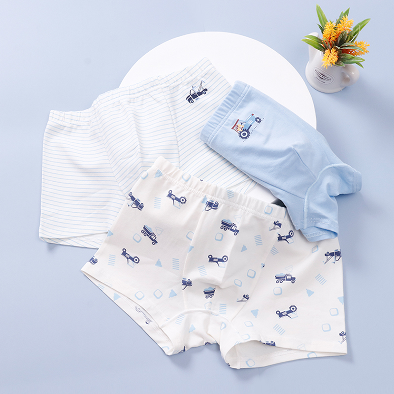 为何小孩那么抗拒穿衣服,小孩很抗拒穿衣服怎么回事