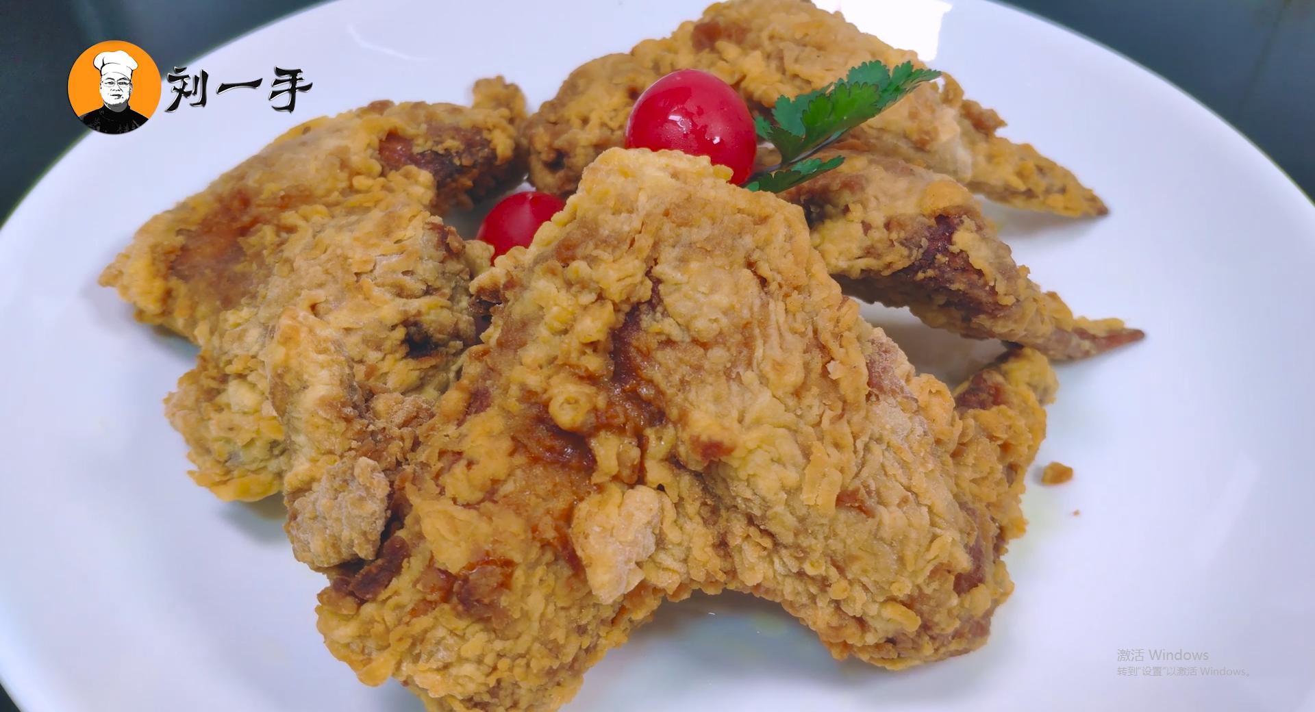 炸鸡店奥尔良烤翅的腌制方法,怎么炸鸡翅又酥又脆新奥尔良