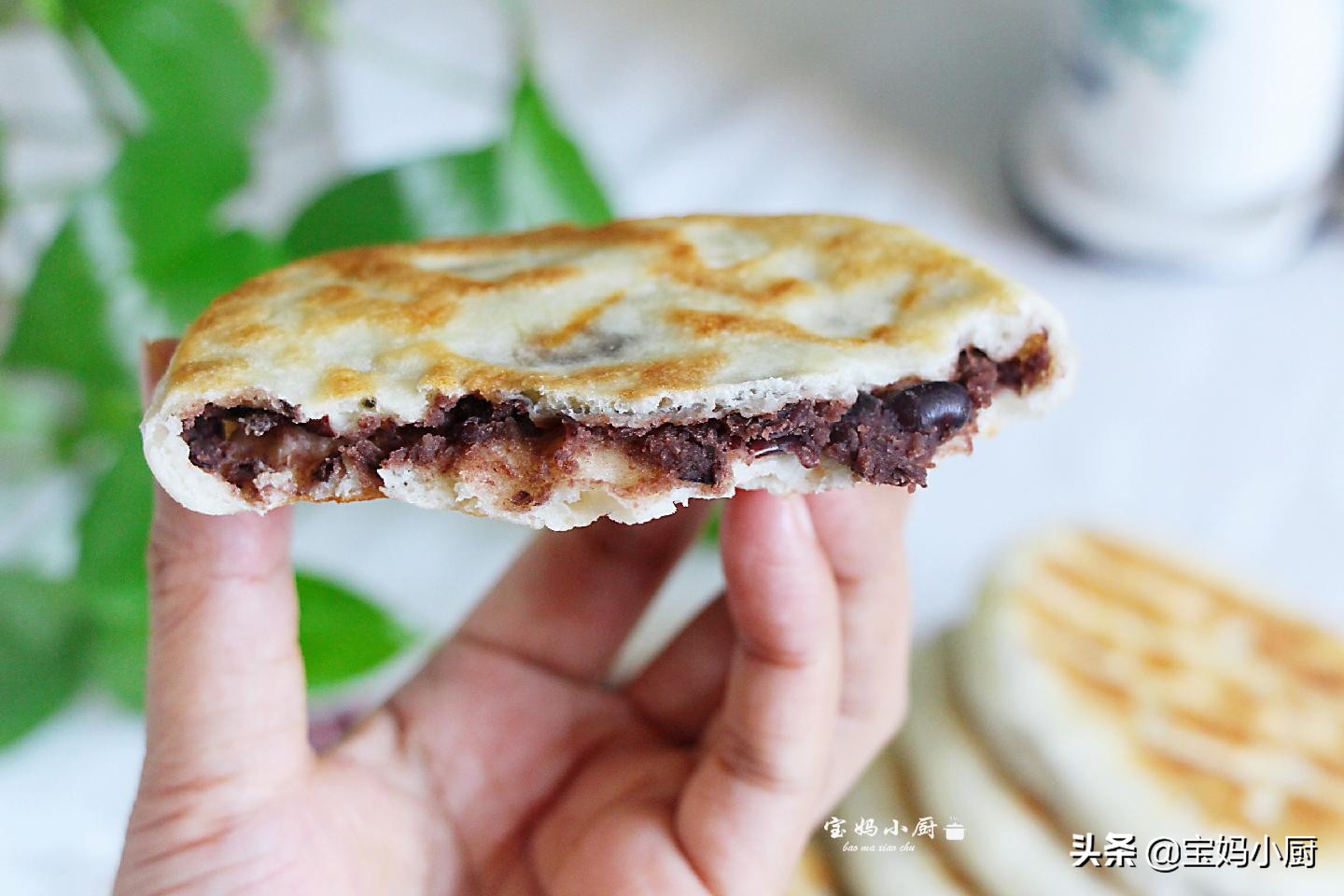 发面饼变硬了怎么吃,发面饼烙出来饼皮发硬怎么回事