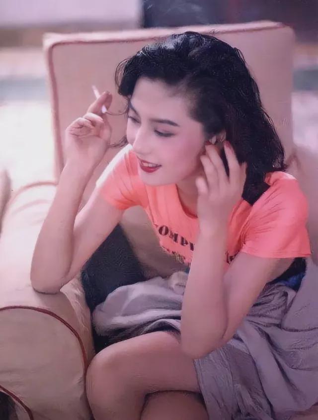 盘点1973-2021历年港姐冠军颜值,香港港姐审美降级