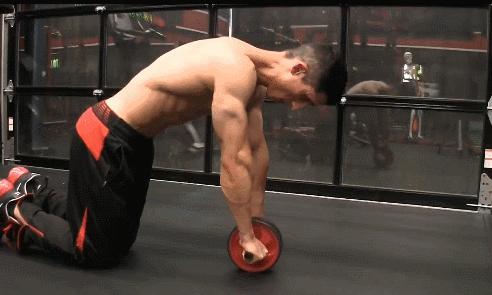 手臂肌肉分布图前锯肌,前锯肌劳损会导致手臂酸痛吗