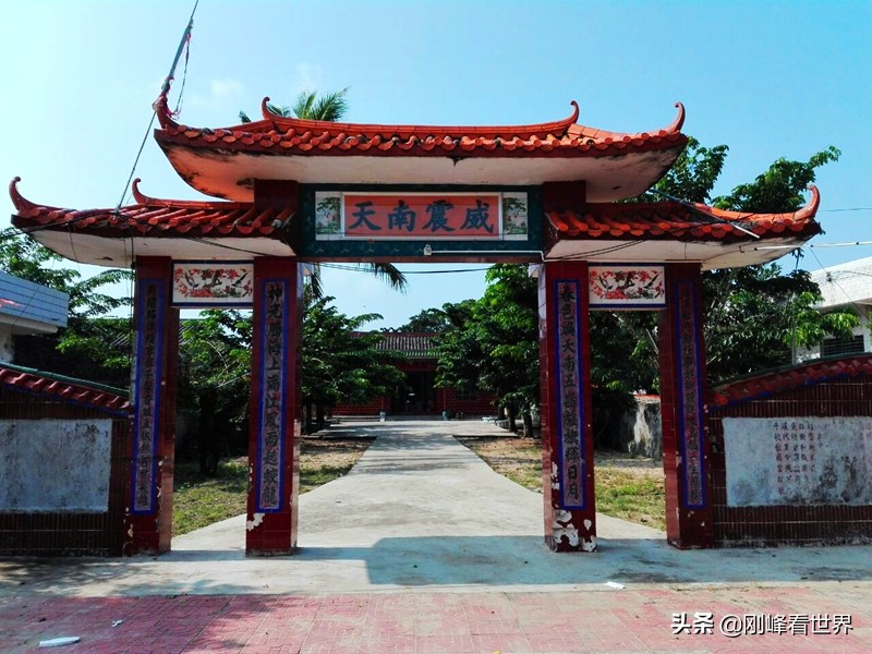 旅游白马井,游览名山时的诗句有哪些