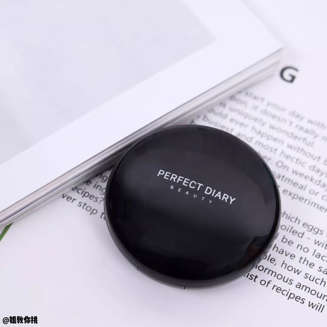 这些几十块的彩妆真的能用?测评之后我居然爱了……