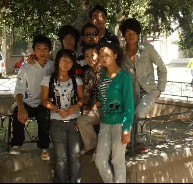 农村小伙的服装设计,农村小伙的将军梦