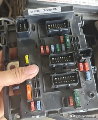 标致207空调不制冷,标志207空调风扇不工作怎么回事