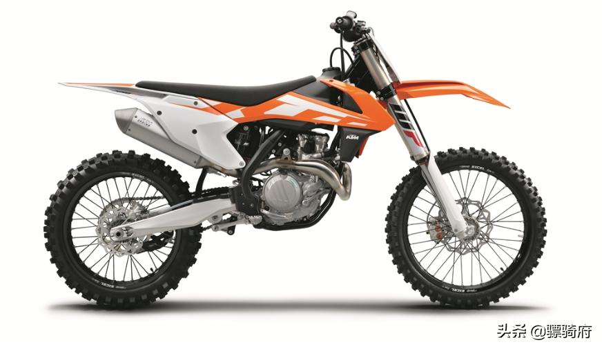 拉力摩托车和其他摩托车的区别,拉力摩托车和巡航摩托的区别